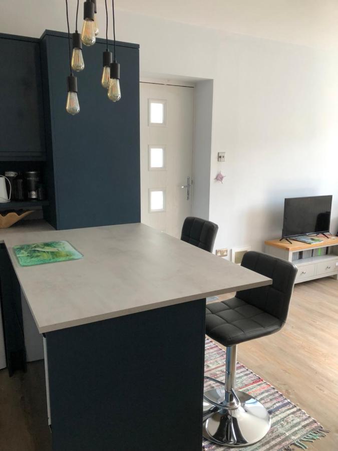 Harbourside Studio Apartment Poole Hamworthy Bh15 Exterior foto